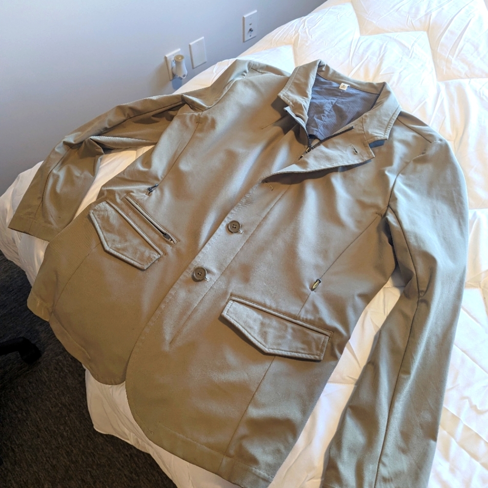 Lululemon Jacket